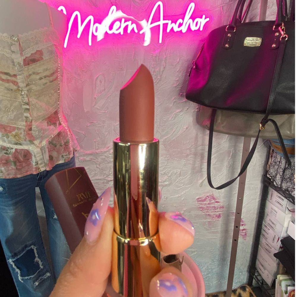 LAST ONE - NEW Click Bullet Nude Matte Lipstick by Romantic Beauty #14 - Picture 4 of 7